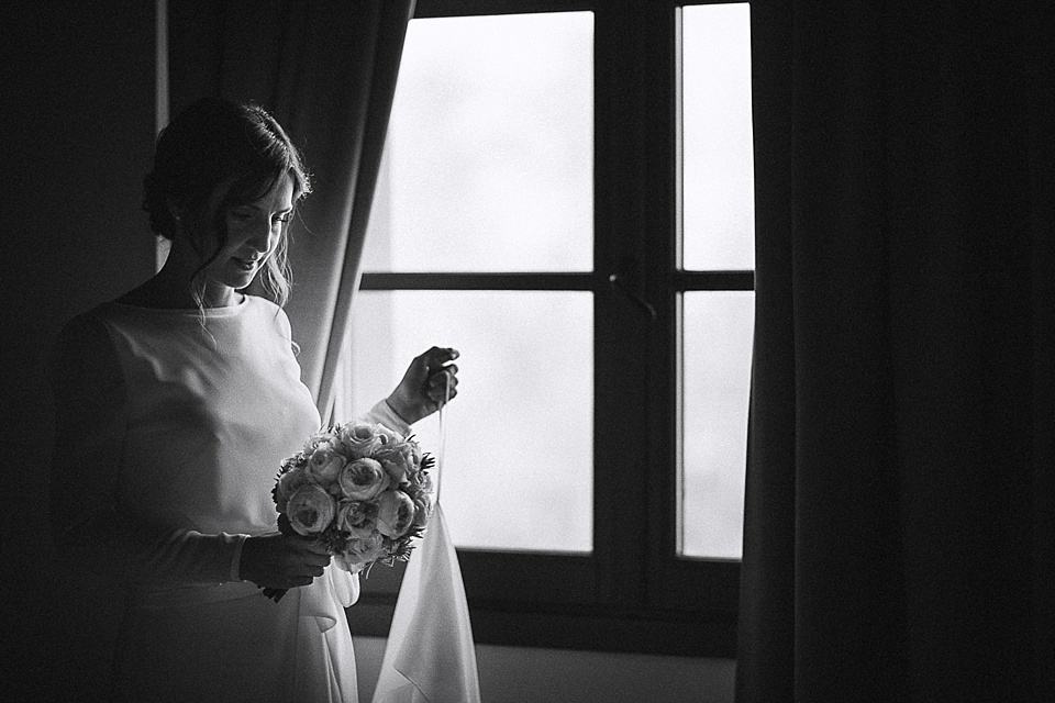 Ritratto della sposa in bianco e nero