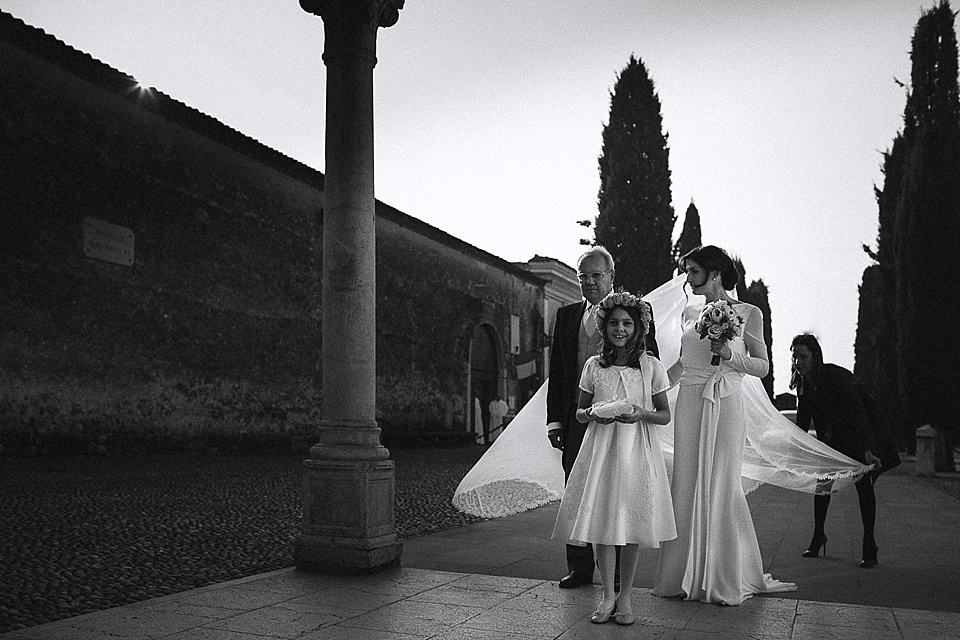 Il matrimonio sta per iniziare, fotografo Giorgio Baruffi. Il matrimonio sta per iniziare, fotografo Giorgio Baruffi.